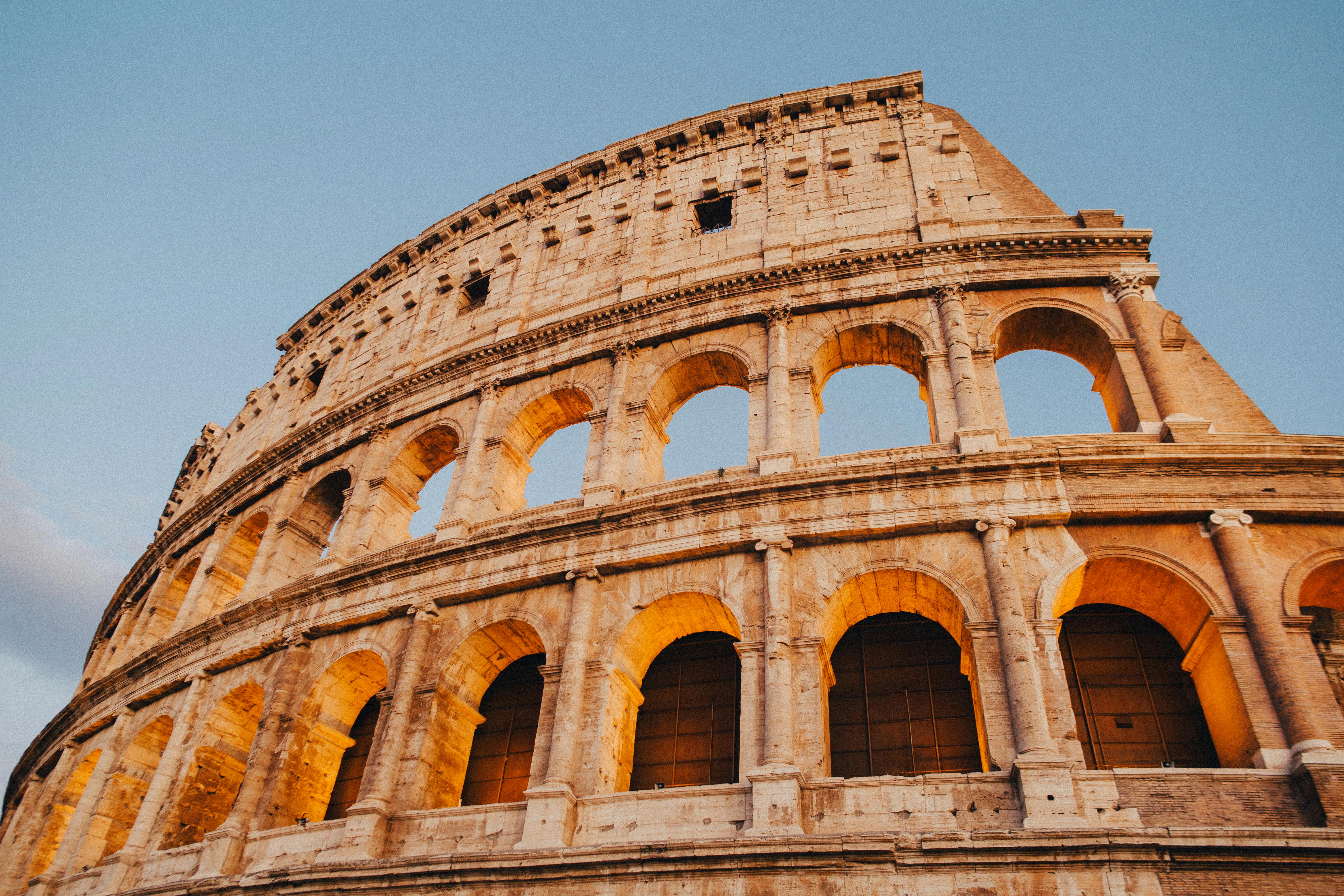 Rent your luxury car in Rome with IS Luxury Car Rent