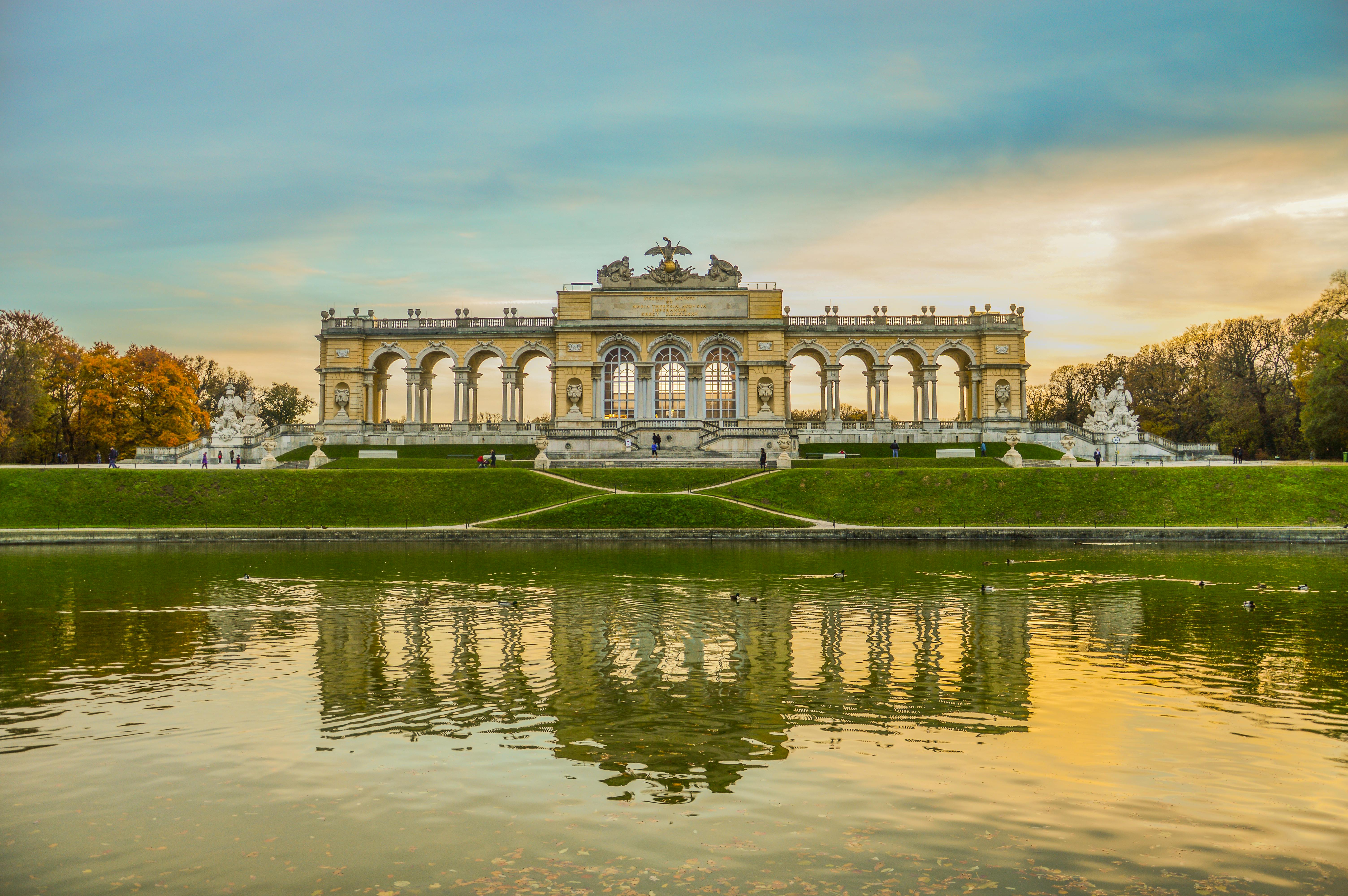 Rent your luxury car in Vienna with IS Luxury Car Rent